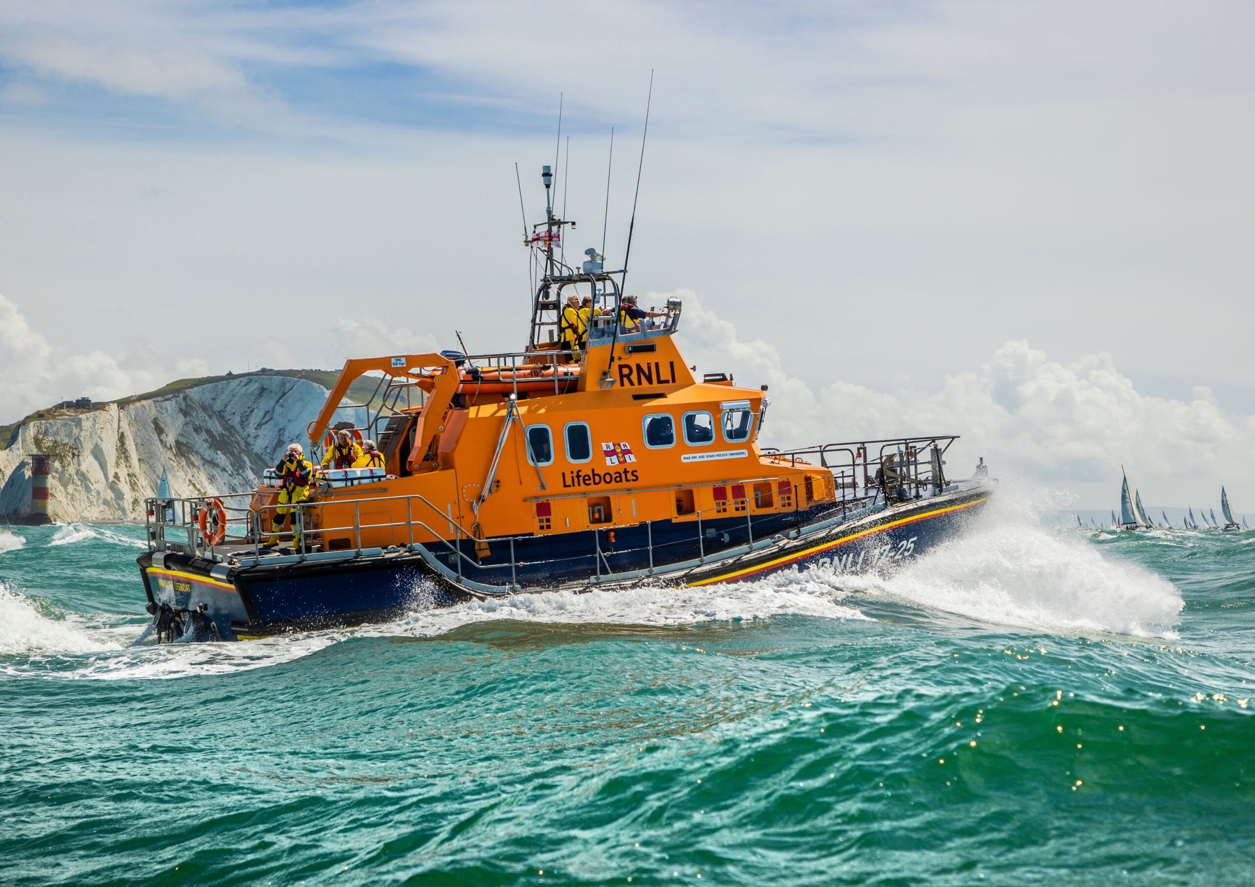 RNLI named as the official race charity for Round the Island 2024